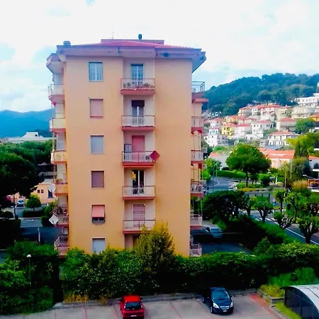 200 M. Mare Appartamento